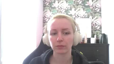 Goddess Muse online show from April 19, 3:23 pm