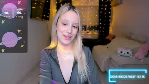 Snapshot of my_dia chatting on January 28, 2:21 pm Diana online show from January 28, 2:21 pm