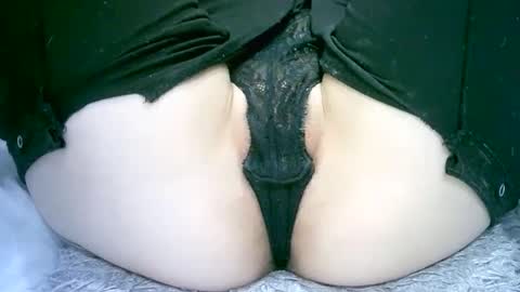 my_tightholes online show from February 24, 12:14 pm