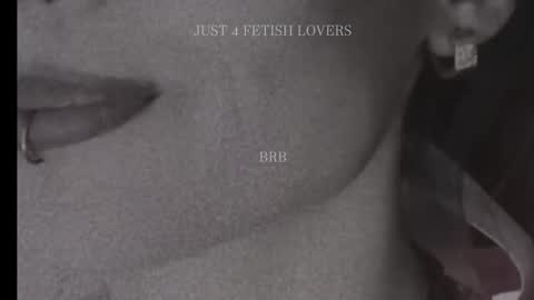 Lola online show from October 22, 11:10 pm