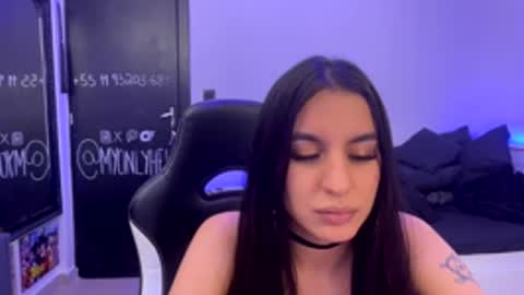 myonlyhell online show from December 4, 4:04 am