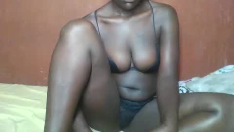 Debby online show from November 17, 6:25 am