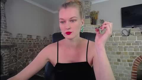 mysticvenus_ online show from September 22, 10:57 am