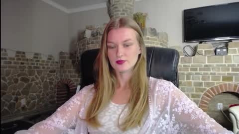 mysticvenus_ online show from September 27, 4:03 pm