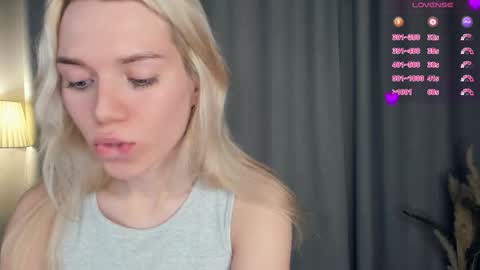 Olivia or just olive online show from November 9, 8:16 pm