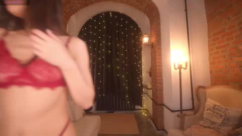 Kate or KT online show from February 7, 8:45 pm