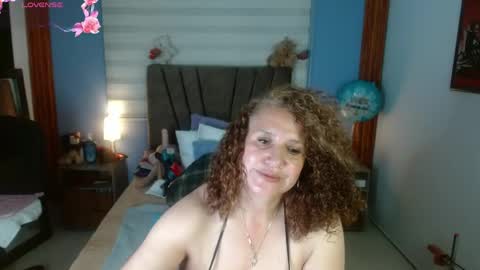 nadia_84 online show from April 13, 1:01 pm