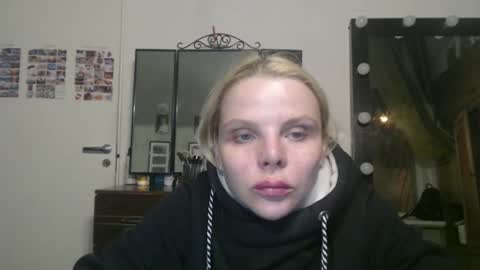 nadyagt online show from March 28, 7:02 pm