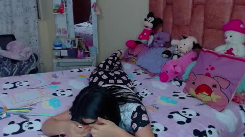 Snapshot of nahia__2 chatting on September 22, 8:29 pm nahia cute only online show from September 22, 8:29 pm