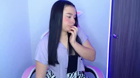Snapshot of nahia__2 chatting on October 21, 5:39 pm nahia cute only online show from October 21, 5:39 pm