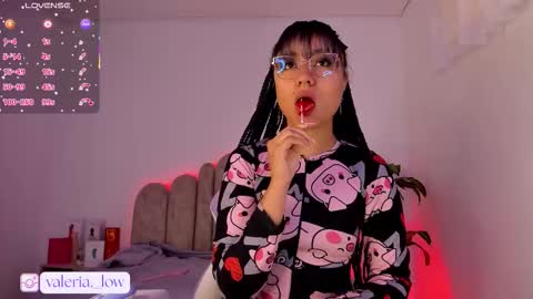  Valeria  online show from October 4, 1:33 am