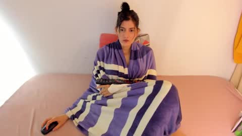 Snapshot of nahomi2021 chatting on February 9, 12:08 am independent model online show from February 9, 12:08 am