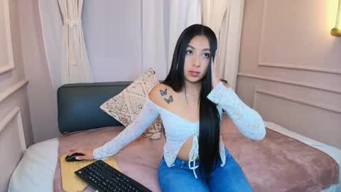 Nahomi online show from November 23, 11:01 am