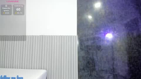 nahomy_park online show from May 22, 11:52 am