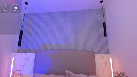 Naisha Ford online show from September 18, 4:11 am