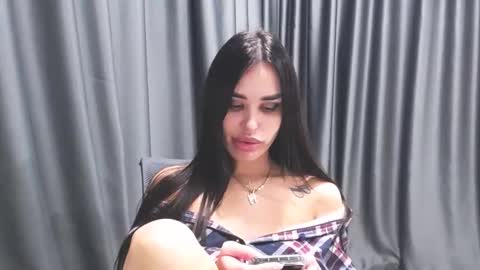 Lady online show from February 24, 7:01 pm