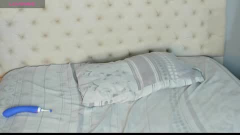 nami_sam online show from November 12, 3:10 pm