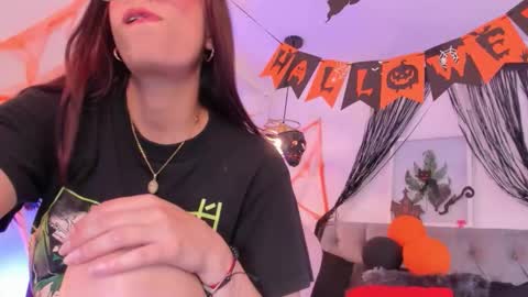 nami online show from October 28, 7:08 pm