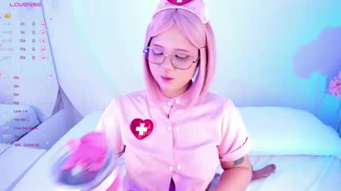 NanaOsaky online show from October 9, 12:53 pm