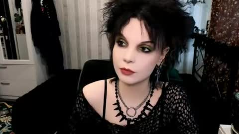 Nancy online show from July 6, 3:14 pm