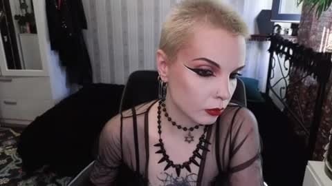 Nancy online show from July 19, 2:19 pm