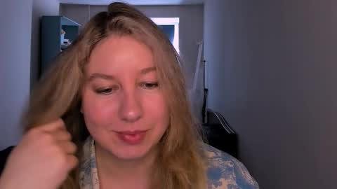 Nancy online show from March 18, 8:52 am