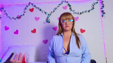 Naomi online show from November 6, 11:05 am