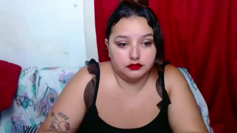 naomiquiin online show from September 23, 11:30 am