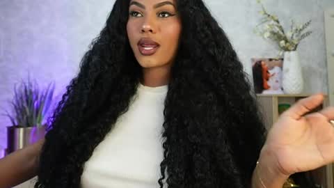 Naomi     online show from June 2, 3:07 am