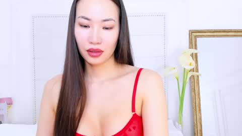 Naomi online show from March 12, 2:41 am