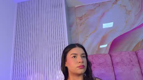 Naomy  online show from July 7, 11:57 am