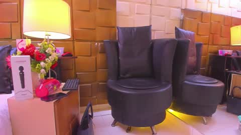 nao online show from September 24, 12:04 pm