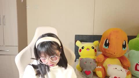 Naree online show from November 7, 1:38 pm