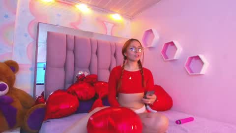 NASHIRA ANGELS online show from February 14, 5:30 am