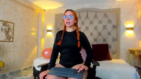 NASHIRA ANGELS online show from March 2, 5:01 am