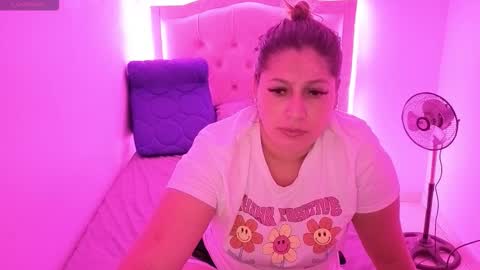 Nasly batista  online show from October 1, 6:51 am