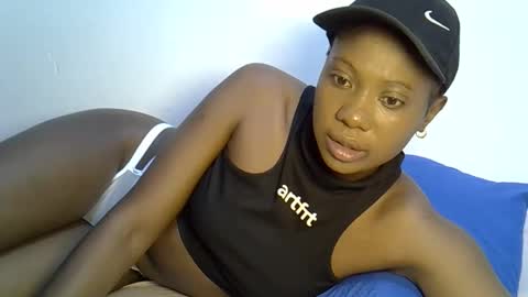 Lolly online show from May 18, 8:42 am