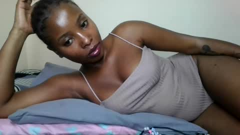 nastyivy1 online show from July 18, 11:35 am