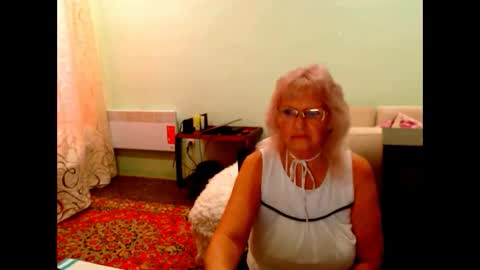 natali online show from November 2, 10:40 am