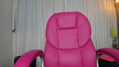 NATALI KIDMAN online show from September 30, 12:44 pm