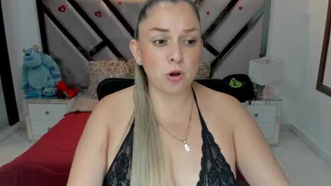 natalia5560 online show from October 7, 5:17 pm
