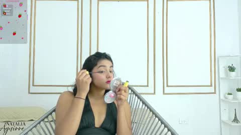 Snapshot of natalia_aguirre chatting on October 3, 12:21 pm Naty  online show from October 3, 12:21 pm