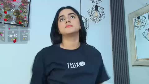 Snapshot of natalia_aguirre chatting on September 12, 12:56 pm Naty  online show from September 12, 12:56 pm
