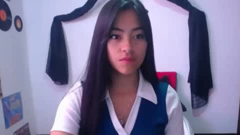 Snapshot of natalyescobar_lx chatting on January 15, 3:18 pm Nataly Escobar online show from January 15, 3:18 pm