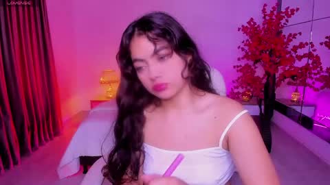 Natasha aniston1 online show from May 19, 7:21 pm