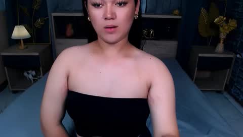 natasha_santiago5 online show from September 20, 10:13 am