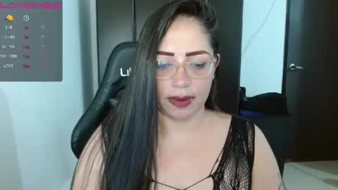 Natasha Smithe  online show from February 1, 6:00 am