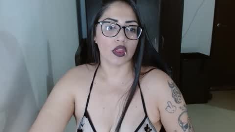Natasha Smithe  online show from June 4, 1:33 am