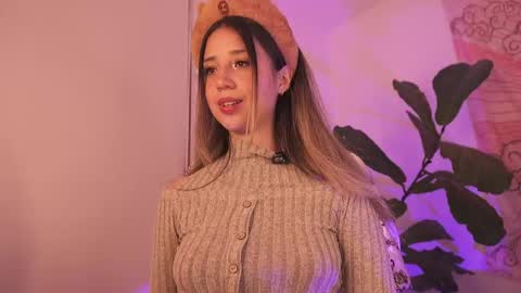 Natasha Independent model online show from May 16, 3:53 am