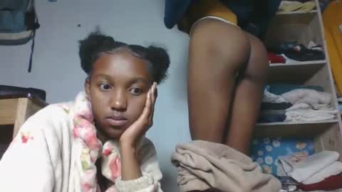 nathalia069 online show from May 30, 2:20 am